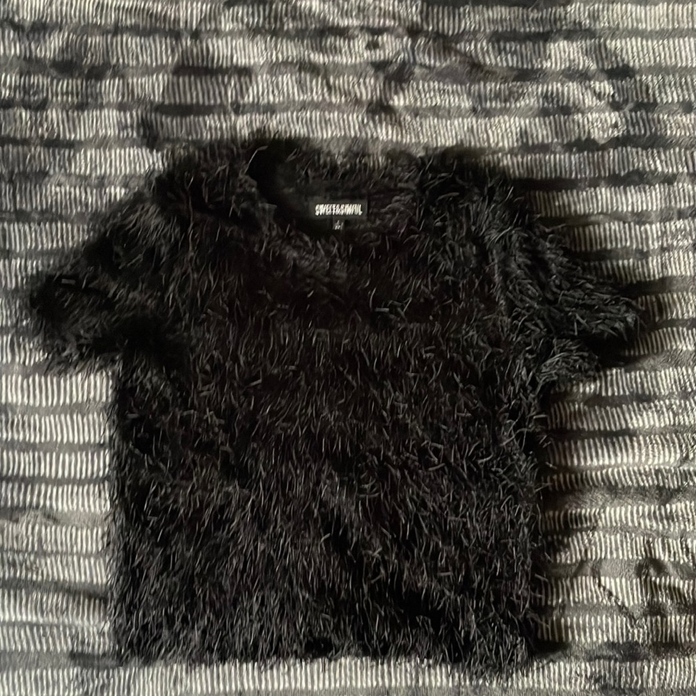 Black Shaggy Blouse